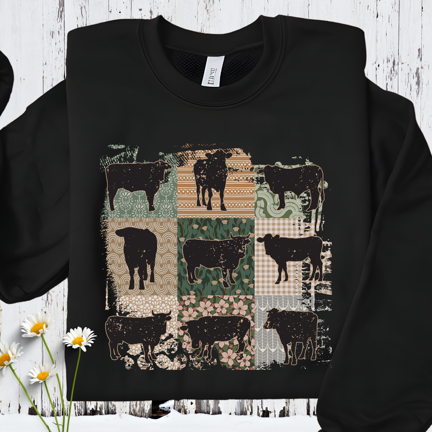 Vintage Quilt Cow Shirt, Western Graphic T Shirt Cow Sweatshirt, Comfort Western Wear Gifts for Cow Lovers